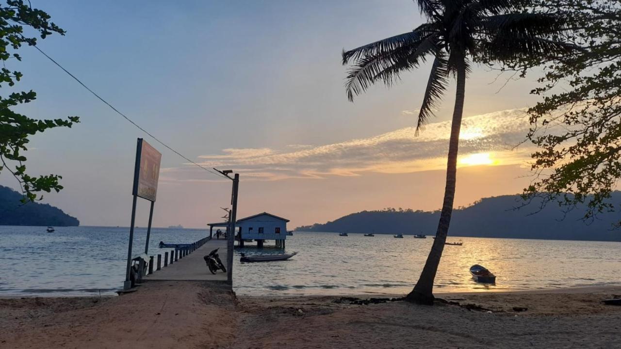 Bong'S Guesthouse M'Pai Bay Koh Rong Samlon Eksteriør billede